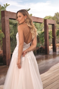 Azuree Berber back close.jpg